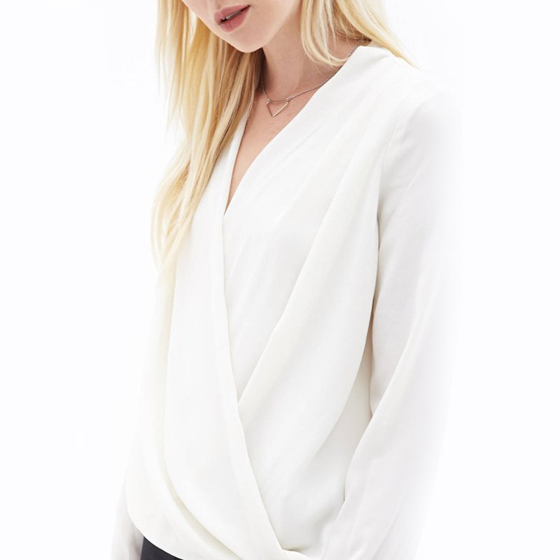 HuaDesign's tweet photo. Lovely white Kimono blouse
#womenswear #womensfashion https://t.co/XOP6MtHAlE