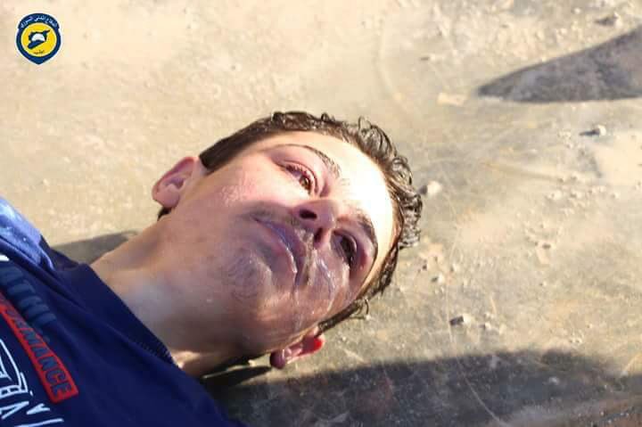 slmhktn's tweet photo. Esad, Amerika'nın "Esad gitmese de olur" açıklamasını kimyasal kullanarak kutladı! 70 kişi öldü yüzlerce kişi etkilendi!

#idlib https://t.co/sjF5jLxUzc