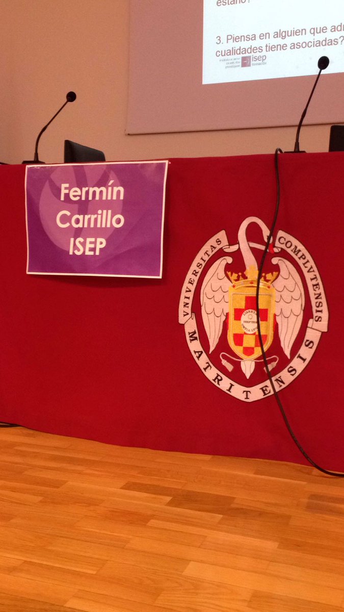 UCE_psi's tweet photo. Muy contentos con la ponencia de Fermín Carrillo de @ISEPnews 
"La Marca Personal"
#PsicologiaUCM   #CNCEP17 https://t.co/DGNv11ehST