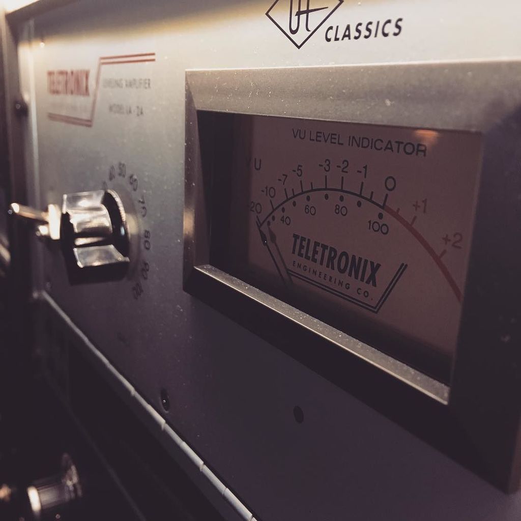 Michael_Keeney's tweet photo. Back in Donegal today... #AtticaAudio  In the studio to play some keys for #intheirthousands #newalbum https://t.co/PRJig7380b https://t.co/HmvAPvjpU5