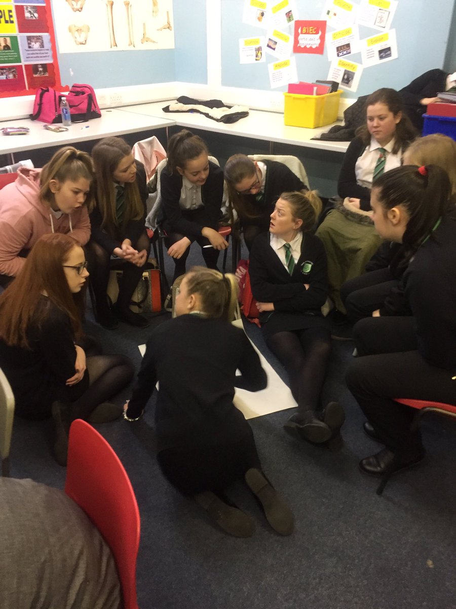 3gsYouth's tweet photo. What a great start to the day with @1Penydre with workshops around reducing the risk, all young people working very hard #greatyoungpeople https://t.co/2RR4Hjl3S4