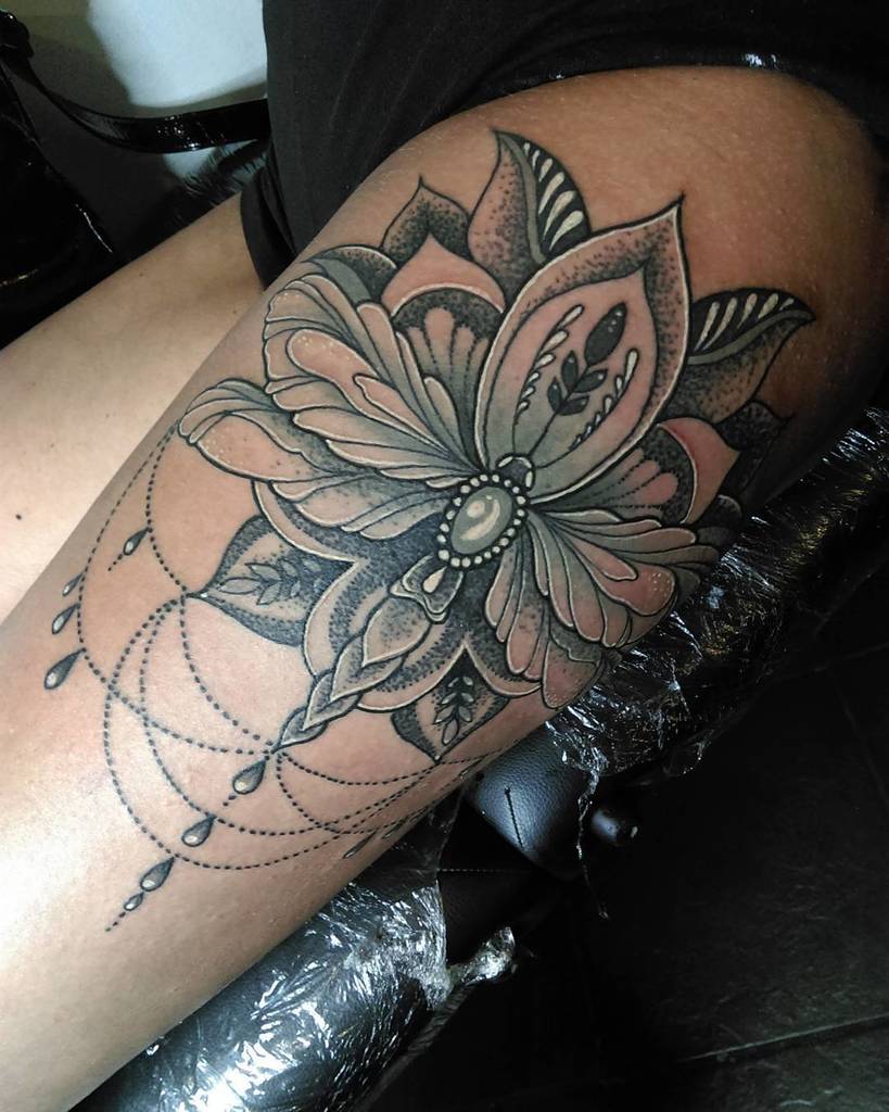 Chloe Rawsthorne on Twitter "Dragonfly mandala on Natalie