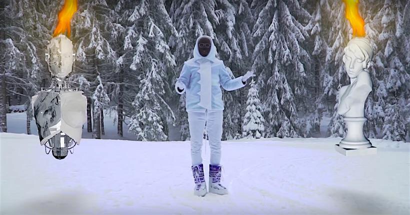 KonbiniFr's tweet photo. Clip : S.Pri Noir lutte contre le côté obscur de la Force dans l'ensorcelant "Skywalker" https://t.co/MlEjUjOcqL https://t.co/u4q7opjL35