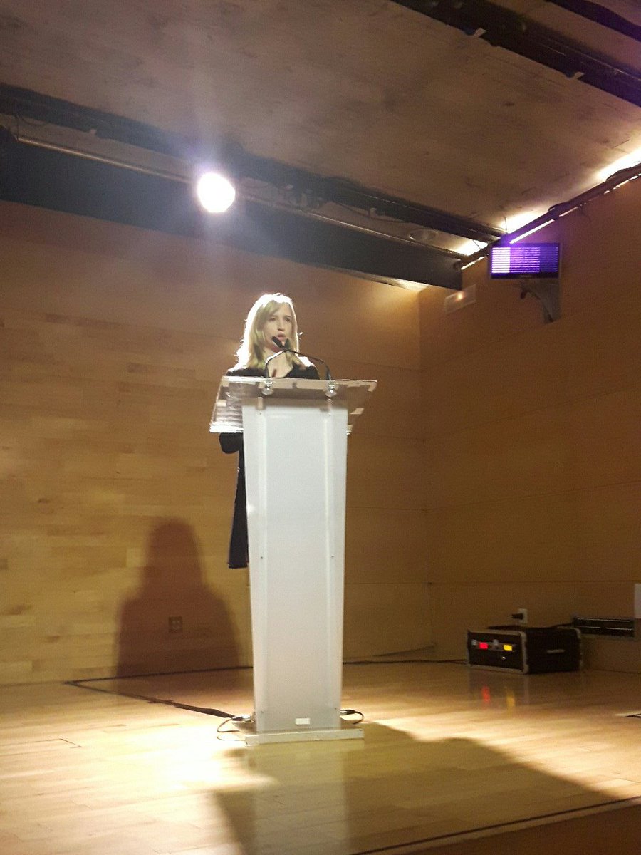 Teresaribera's tweet photo. Cuenta @MCrtsP cómo se construyen los #ODS a partir de los #ODM en #Rio2012. Bienvenidos al #Antropoceno y a los #PlanetaryBoundaries. https://t.co/Vy6UGIqpxl