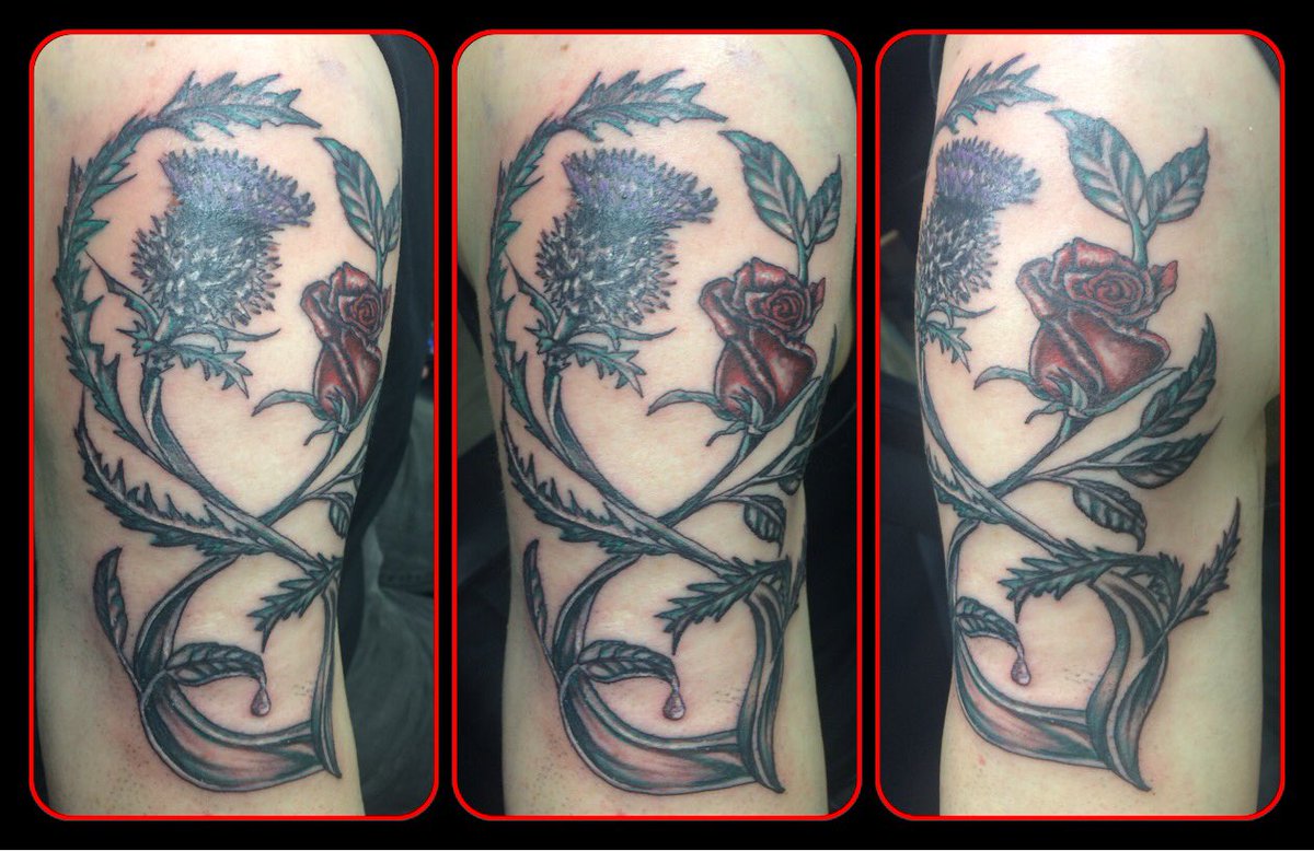 Timeless_Alton's tweet photo. Few pieces done last week by Sharon #timeless #timelessalton #timelesstattoos #thetimelesstattoo https://t.co/5dMUn3ppJk