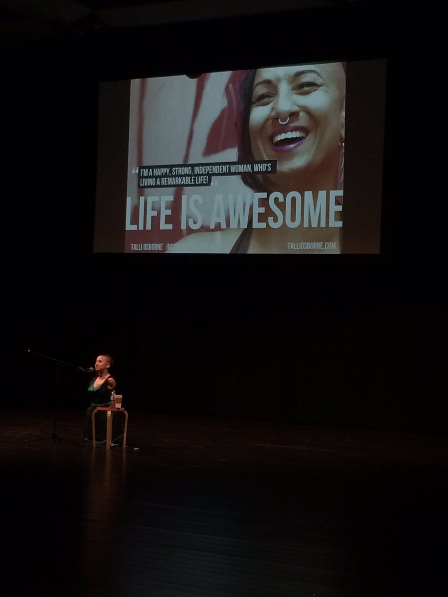 LeadershipExpo's tweet photo. "Life is AWESOME. YOU are beautiful." @NUBS416 #YLE2017 https://t.co/zxGKIcFdHD