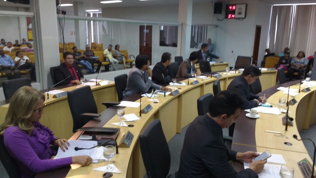 Bom dia! Já estamos despachando demandas e participando da sessão de hoje, 04. Ao vivo ➡
cmpalmas.to.gov.br/tv pic.x.com/B03DcgI1r9