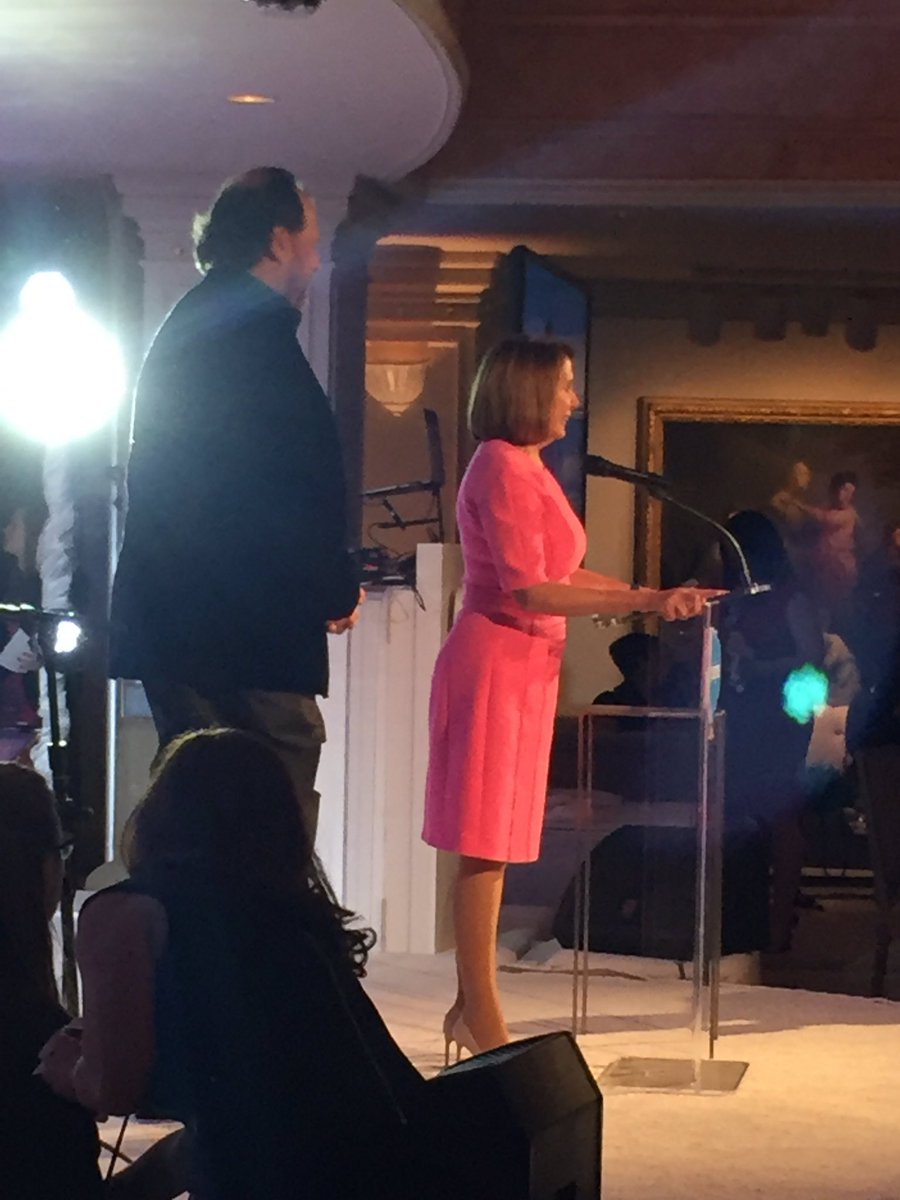 AcumenBullotta's tweet photo. Marc @Benioff honored equality trailblazers last night. More pics @Salesforce #EqualityForAll #EqualPayDay https://t.co/3H6mJMyYD3