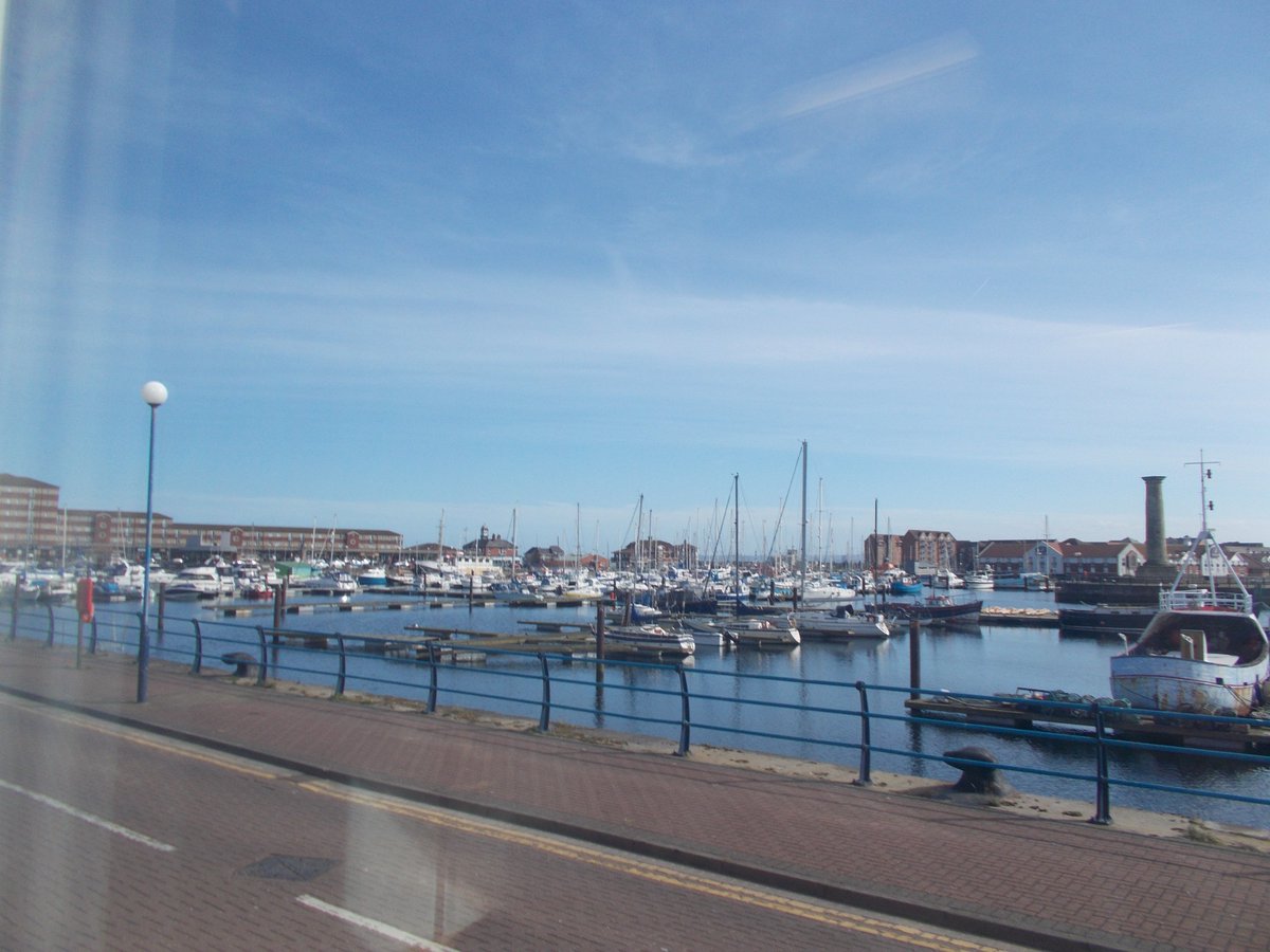 Waltons_Accts's tweet photo. We're really lucky ... all of our rooms have a view #Hartlepool #Teesside #hartlepoolmarina #marina #greatoutlook #greatworkingenvironment https://t.co/BLjN4ZGqsF