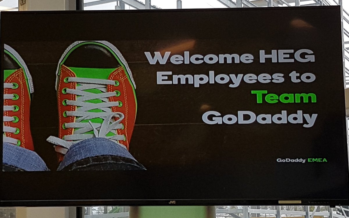 JenisawesomeUK's tweet photo. Excited about being part of @GoDaddyLife! #GoDaddyEMEA https://t.co/ONlhRVDobH