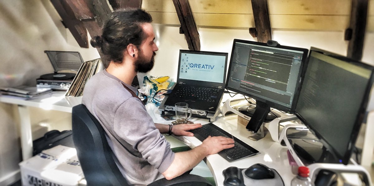 Cedric ook al keihard aan het knallen voor een nieuwe SAAS app! Wil graag meer vertellen maar eerst coden we rustig nog even door. #laravel