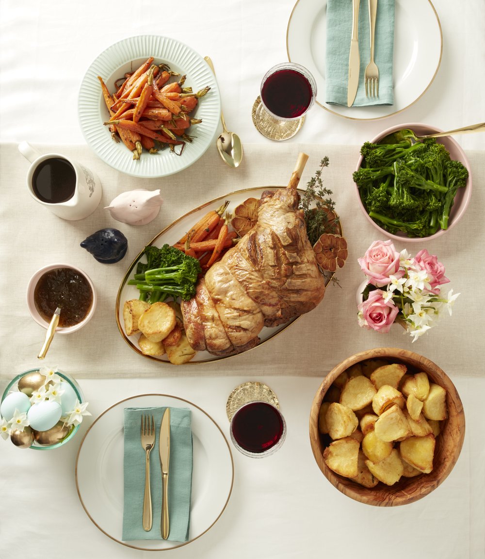 Fortnums's tweet photo. Let us show you how to cook up an Easter Feaster banquet with delicious recipes taken from the #FortnumsCookBook https://t.co/HwoVPv6ie1 https://t.co/GsBZKE8WTD
