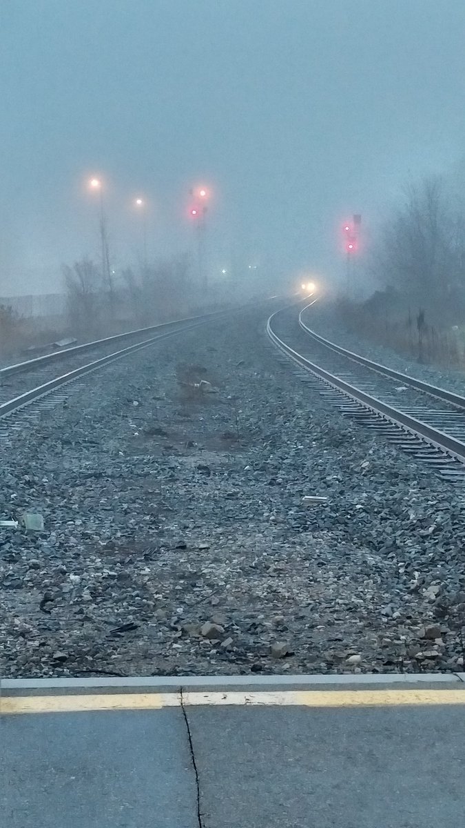 _hazik_a's tweet photo. @GOtransitMI hope you're aware there is a car stuck on the tracks at streetsville. Haven't seen but heard Police has been called.. https://t.co/o6D69xFZxi