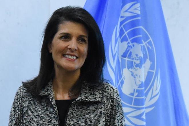 FinancialXpress's tweet photo. Was brought up by #Sikhparents to be strong: #NikkiHaley https://t.co/Sa0d4B89Bi https://t.co/WdVAaCdnGT