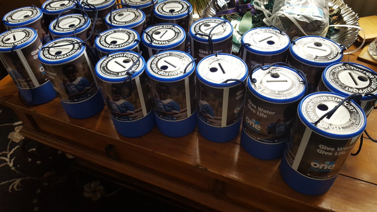 jacqamac's tweet photo. @OneDifference @Kelliew1976 @TodVictoria @Bean_Drinking @paulhutchpaul just off to the counting house with this little lot #GWGL https://t.co/eoRIZWUWKY