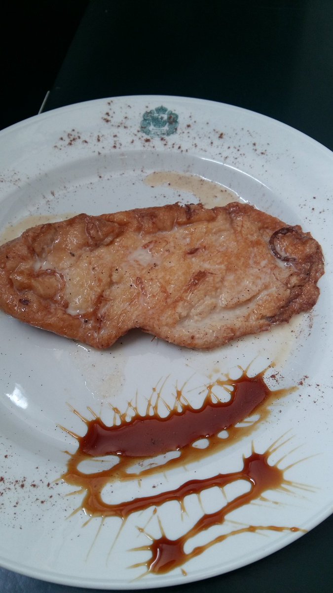 Ricas ricas mis torrijas de leche y canela .Empezamos con platos típicos de estas próximas fechas.La Semana Santa ya està aqui.El Rana Verde