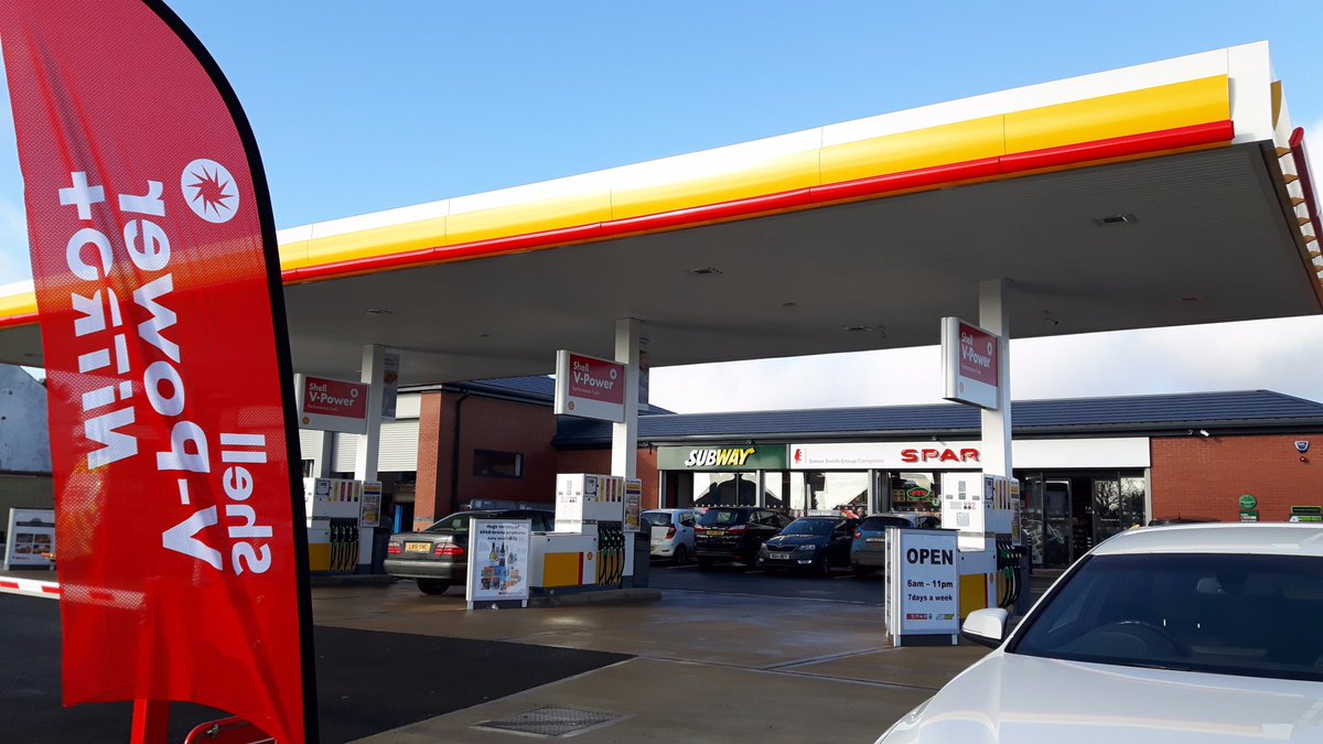 MidasStructural's tweet image. Knock Down &amp;amp; Rebuild  New Shop, Workshops &amp;amp; Canopy at Leamington Spa. Best Wishes to Brian &amp;amp; the staff at Simon Smith Retail. Well done team