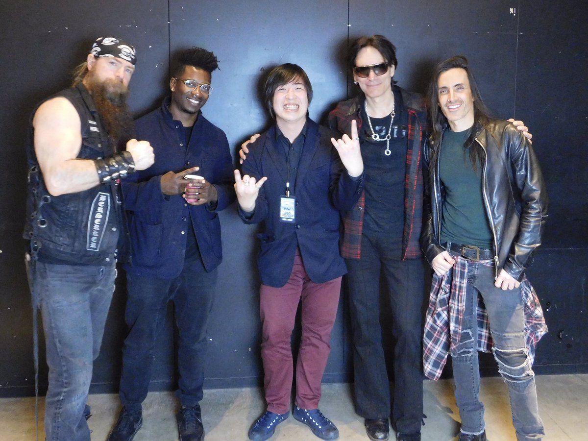 大声怪獣ぺ〜やん tweet media