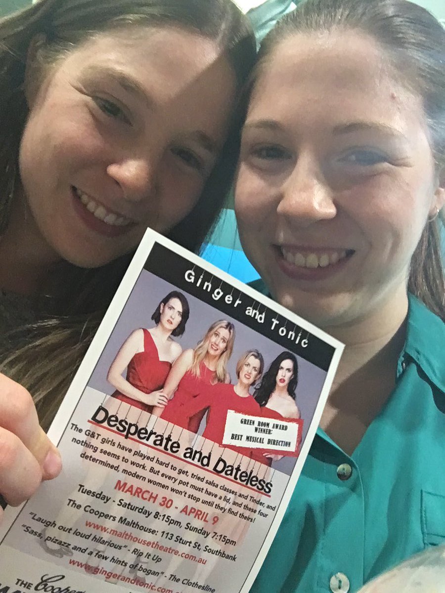 GUYS, GO SEE <a href="/Ginger_Tonic/">Ginger and Tonic</a> AT THE COMEDY FESTIVAL!! GOOOOOOO!! Seeing <a href="/janepatto/">Jane Patterson</a> &amp; @stefaniekjones brought back the Once feels 😍