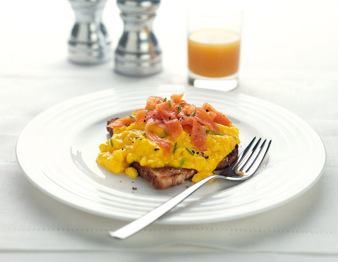 inveraweTRADE's tweet photo. go #chocolatefreeeaster and scramble your #eastereggs this year with sumptuous silky #smokedsalmon from @inverawe https://t.co/J2HPhnf5Lp