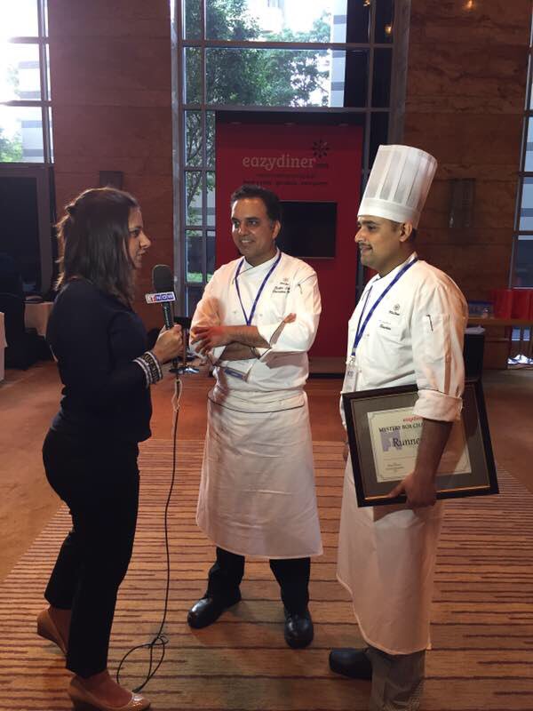 eazydiner's tweet photo. The winners of the #mysteryboxchallenge being interviewed by ET! @virsanghvi @GrandHyattMum https://t.co/ILuctQl0An