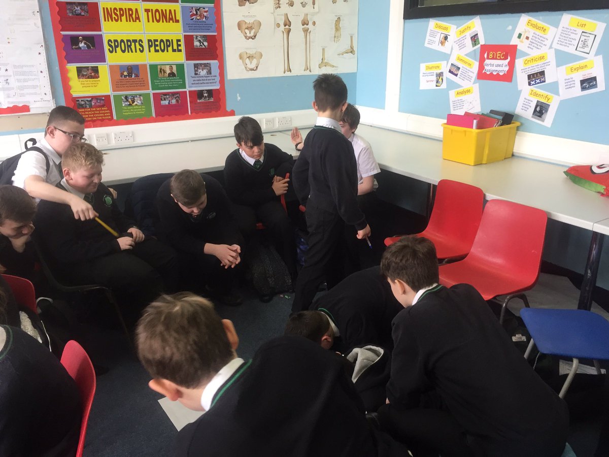 3gsYouth's tweet photo. What a great start to the day, work with 90 young people with reducing the risks, all young people had a great time in workshops @1Penydre https://t.co/negyubNwSn