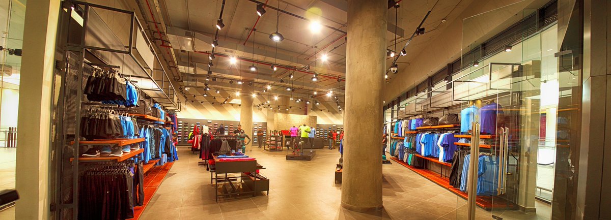 TwoRivers_KE's tweet photo. Please stop by to check out the first @Nike store in Kenya. They officially opened this past weekend and we couldn't be happier! #TwoAwesome https://t.co/LZroIycmjR