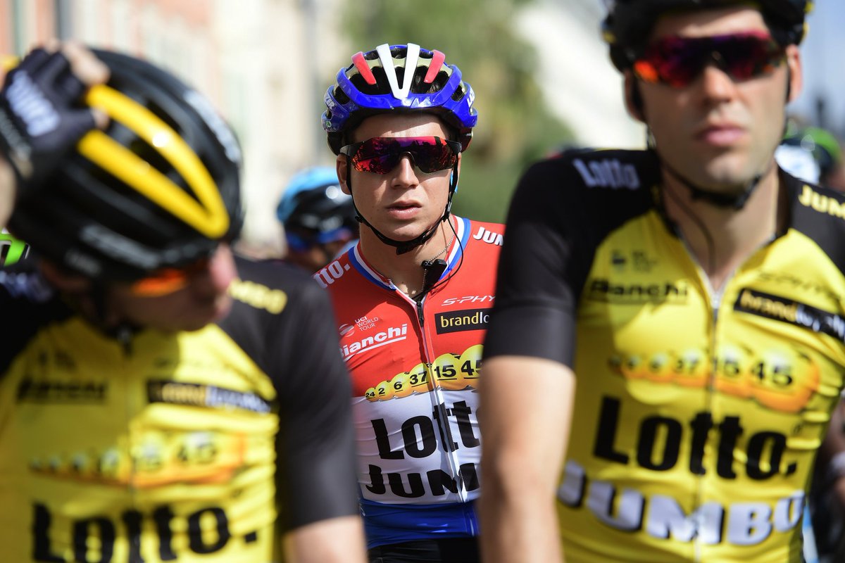 vismaleaseabike's tweet photo. #Scheldeprijs line up:
@GroenewegenD 
@wynants82 
@TimoRoosen
@lars_boom 
@Twan_Castelijns 
@RobertWagner83 
@gijsvanhoecke 
@SLammertink https://t.co/ddXA5tH8OM