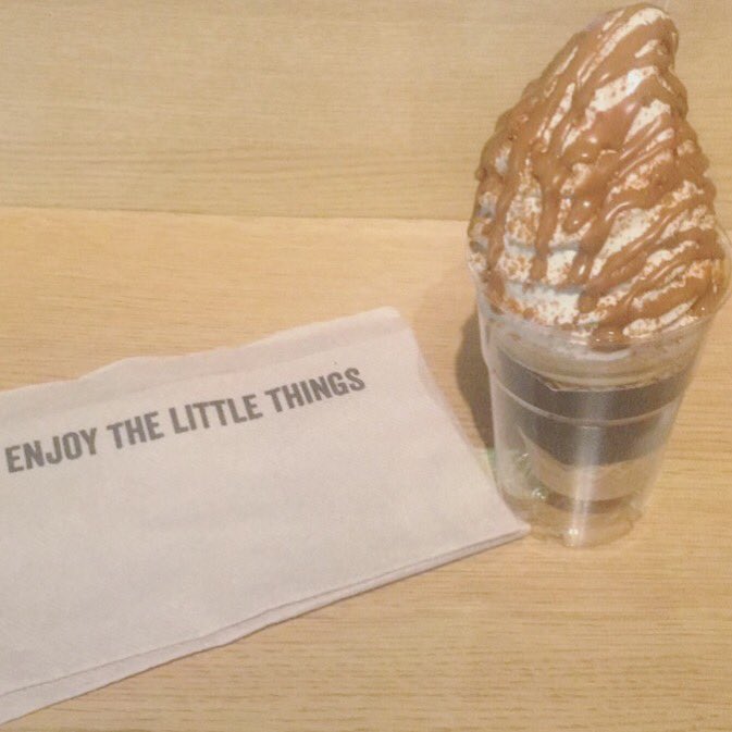 sojustnice's tweet photo. When you go to #Salt @kitebeaches and end up with the best #icecream #mydubai https://t.co/Z6c1ubeBR5