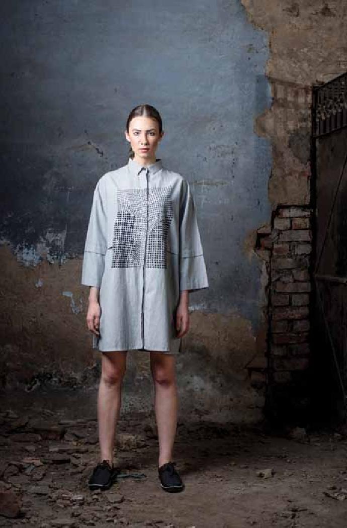 TDL_india's tweet photo. #Boxyshirts are favourites when it comes to flaunting this trend like this from ILK by Shikha and Vinita https://t.co/yiwBrQGX7P @IlkDesign https://t.co/AD6tZlDyHJ