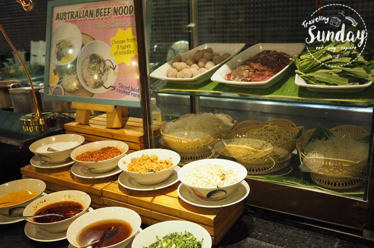 TravelingSunday's tweet photo. ขาแกะ เนื้อ ปลา 😋 Seafood &amp; grill dinner buffet @DoubleTreeBKK สุขุมวิท 26 > THB 950 net 🤤 #deelitebkk #doubletreebkk @aroii #kinjubkinjib https://t.co/Ubk8wlNV4P