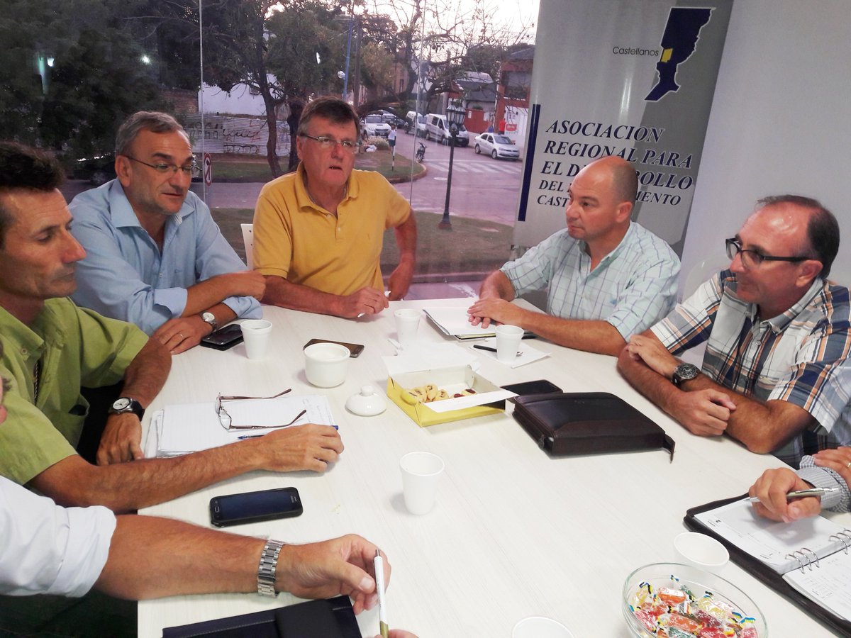 alcidescalvoOK's tweet photo. Cloacas para nuestras localidades https://t.co/6bPMWAU0dx https://t.co/QYFj6ZcATs
