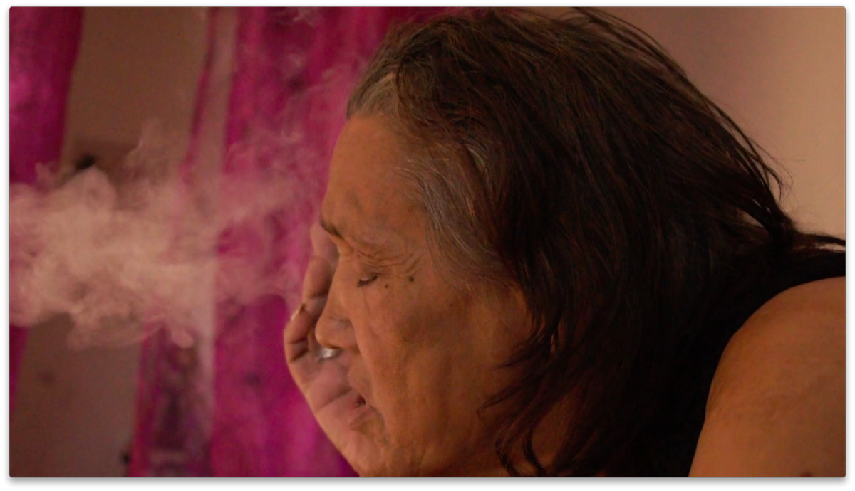 CE SOIR ! l'avant-première de SOLEIL SOMBRE de Marie Moreau dans le cadre du hors les murs du <a href="/Cinemadureel/">Cinéma du réel</a> ! bit.ly/AVPsoleil