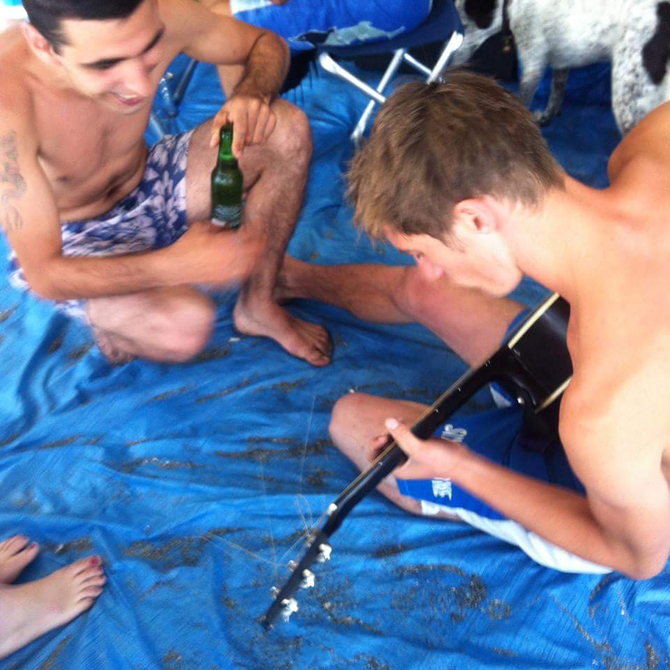 Jamming in La Seyne, travelling solo, summer 2015