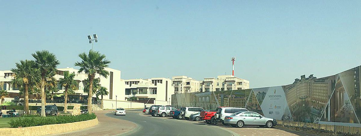 realTonyWalsh's tweet photo. Work on new #InterCont @InterConMuscat at #MuscatHillsGolf 🇴🇲 @MHBC_ ⛳️underway - expect opening 2019 - more>> https://t.co/fgeA0b4aVu https://t.co/o8uN2NhWPK