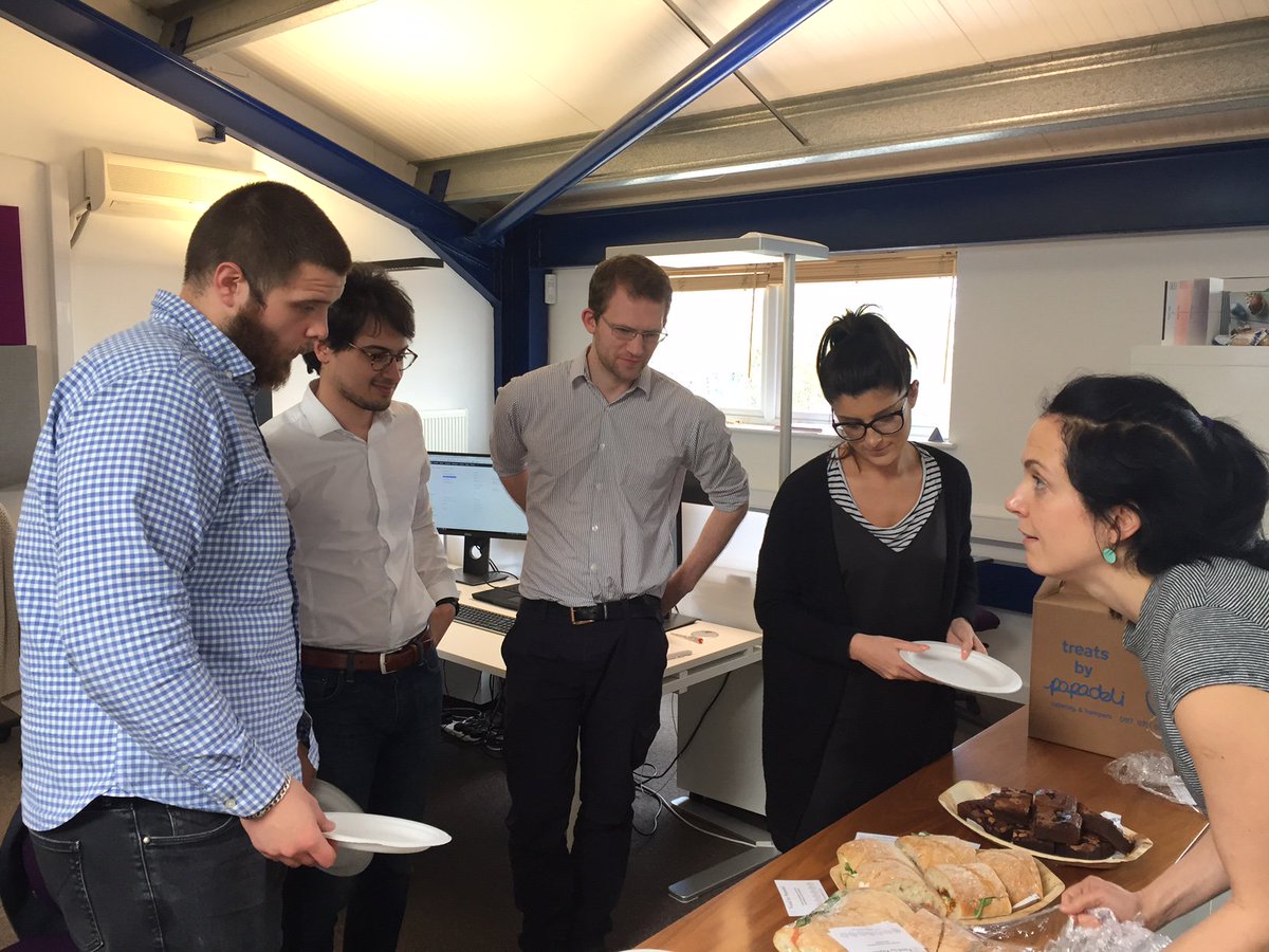 299LightingLtd's tweet image. Cool presentation by Phil @ledsc4 and great food from @papadeli Brushing up on #lightingknowledge and learning about new #lighting products