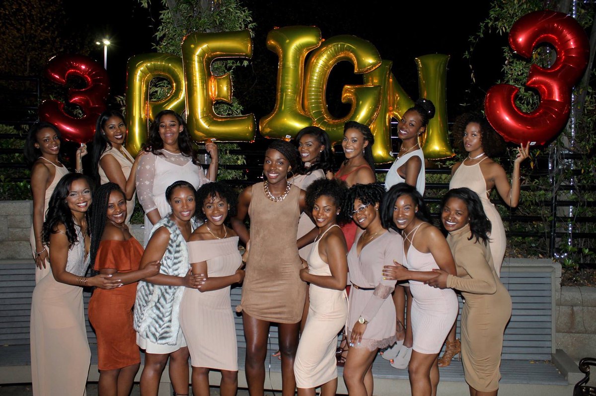 naomeyeee's tweet photo. On this day, 3 years ago, I was blessed to gain 24 amaZYing women in my life. Happy Deltaversary to #R3IGN ✨OO-OOP🐘#AOML https://t.co/pRBK67OSHp