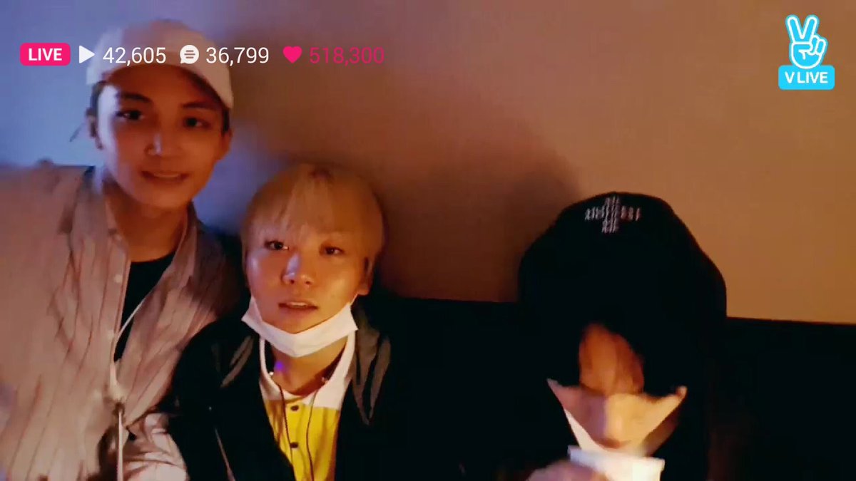 1zerozero4's tweet photo. omg did the parents interrupt verkwan's date https://t.co/VNxu67T07W