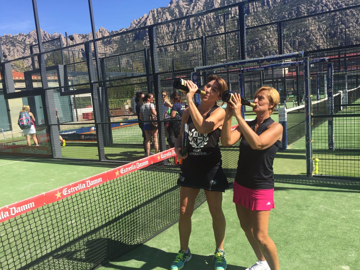 ¡Buenas tardes! Hoy hemos tenido la 3a Prueba de Bronce Femenino del #SlamMatins de <a href="/LionPadel/">Lion Padel</a> en el Club. Galería slamclub.es/AlbumFotos.asp…