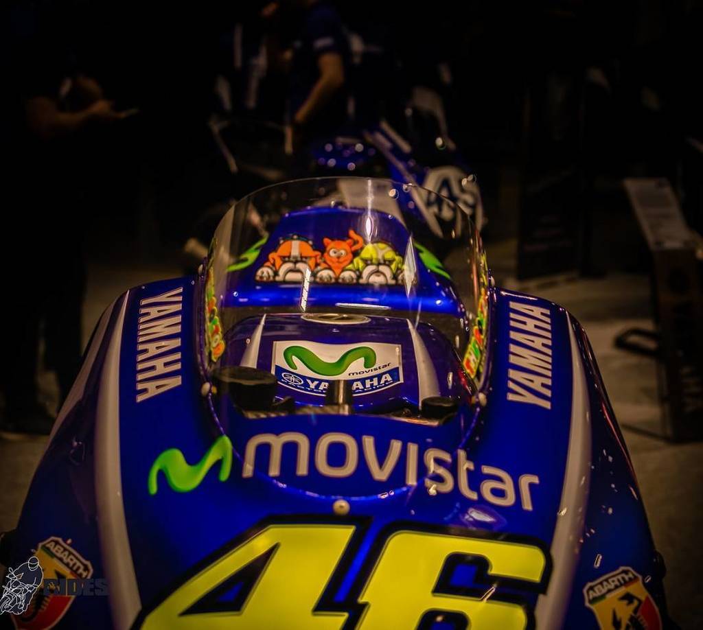 FredrikjRides's tweet photo. Rossi Yamaha M1 at Mcmessen 2017
#vr46 #yamahagram
#yamaha #mcmässan #mcmesse #mcmessen #sportbike #sportbikes #m… https://t.co/C6KxZFI18x https://t.co/axAqIuijec