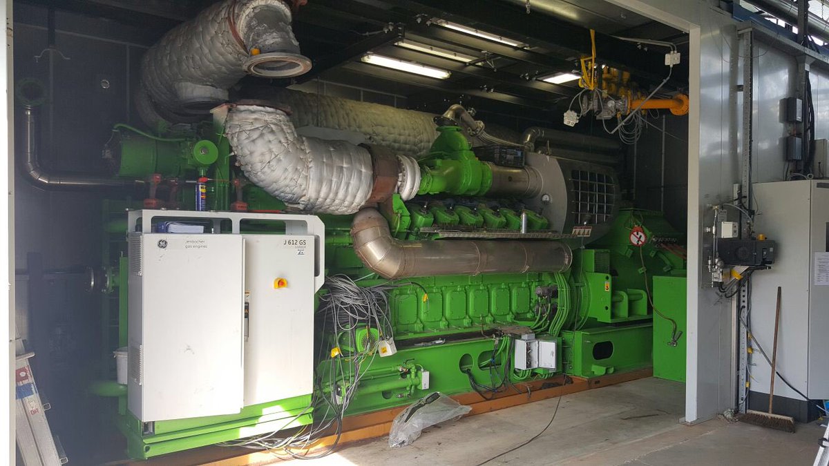 dampootje's tweet photo. Ook deze week weer lekker bezig, demontage Warmte Kracht Installatie #mooiputsje @DamstraDriezum https://t.co/fBdN56yKZi