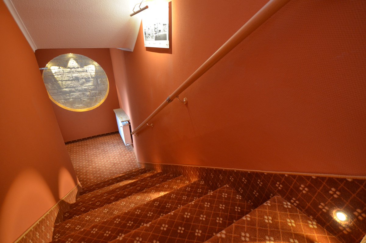 Unser Treppenhaus im Gästehaus ist fertig!