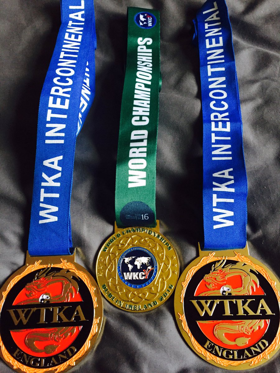 Stephen198232's tweet photo. Gold 2 x European gold 1x world https://t.co/uHNVVNIk2N