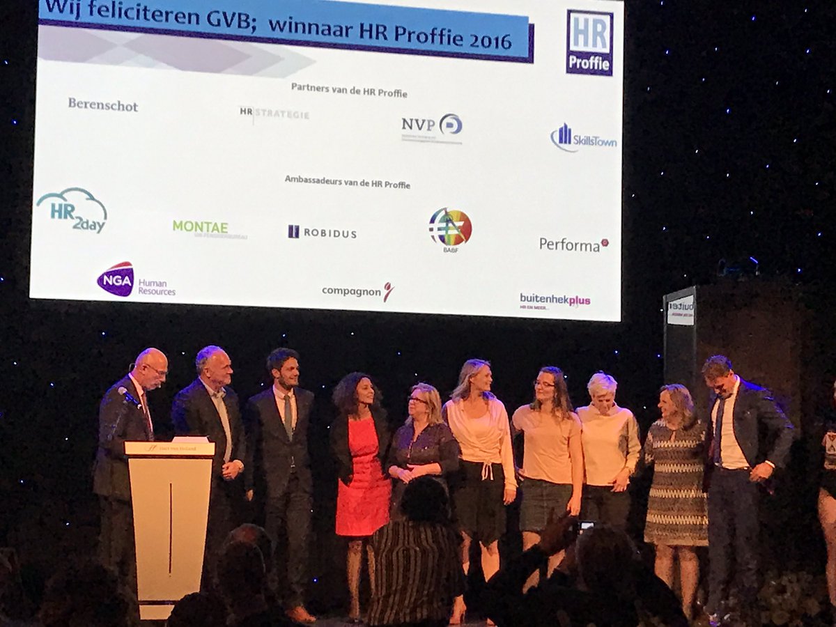 KeesHHStra's tweet photo. Winnaar #hrproffie 2016 #gvb - leuke avond @buitenhekplus https://t.co/rQspf9vfBR