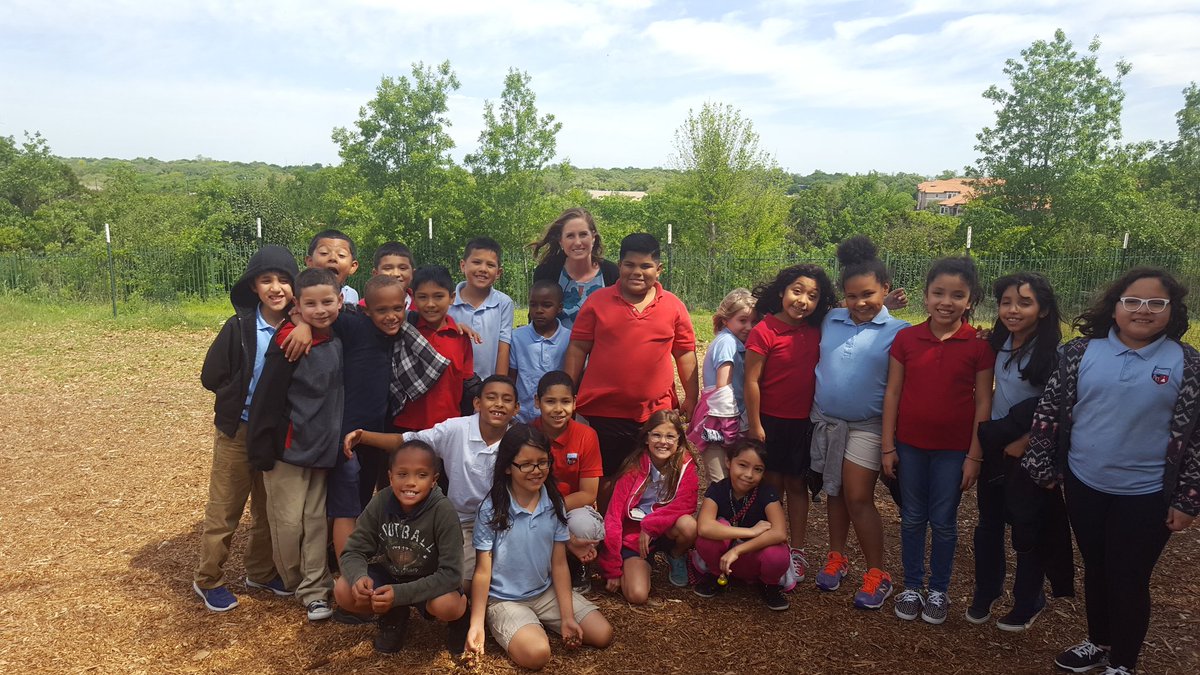 WaysideAMA's tweet photo. Congratulations Ms. Lara Lee our quarter 3 Champion for Children #waysideschools #wegrowhere https://t.co/72ULEUFYYw