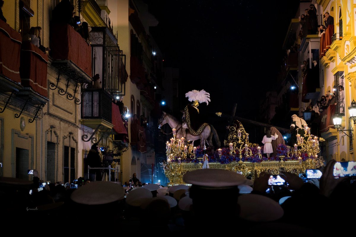EN TRIANA...LA ESPERA TOCA A SU FIN...