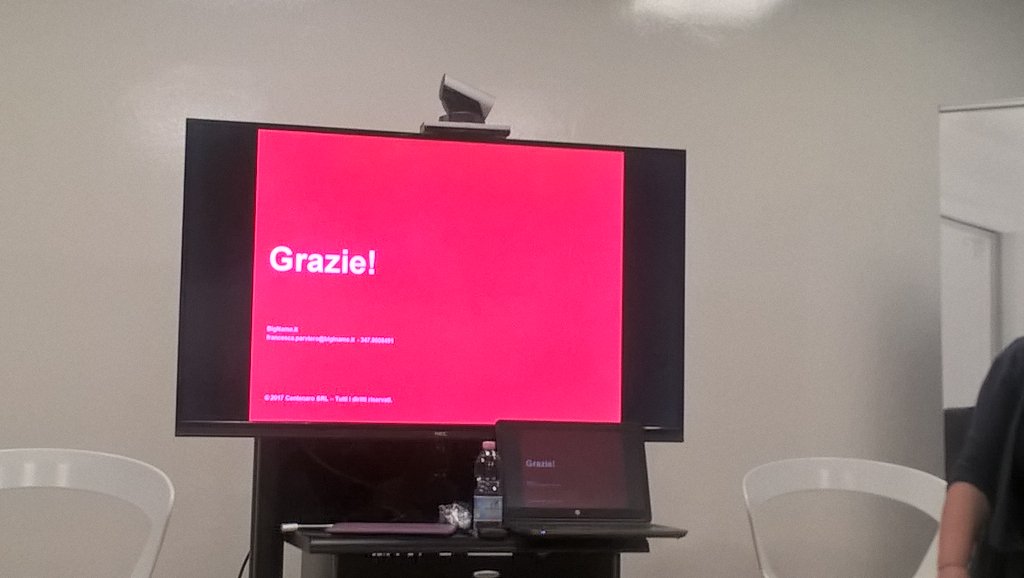 SheTechItaly's tweet image. Grazie a tutte per essere venute al nostro #gitworkshop, arriverderci al prossimo evento! Ora tutte al #fuorisalone