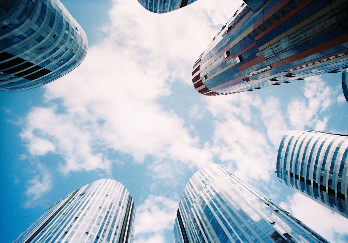 BKermanshahi's tweet photo. What can the consumer market teach us about #automation in #CRE facility management? @facilityexec https://t.co/GeMsBA4Mkx https://t.co/UrC0EEjx00