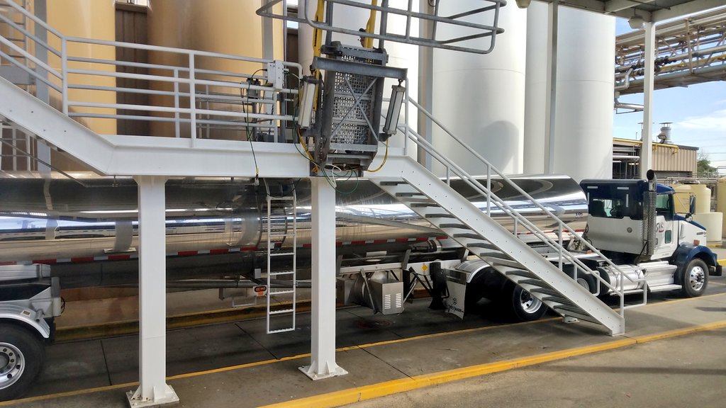 Every day these filling stations at <a href="/HilmarCheese/">HilmarCheeseCompany</a> fill 250 truck tanks with milk