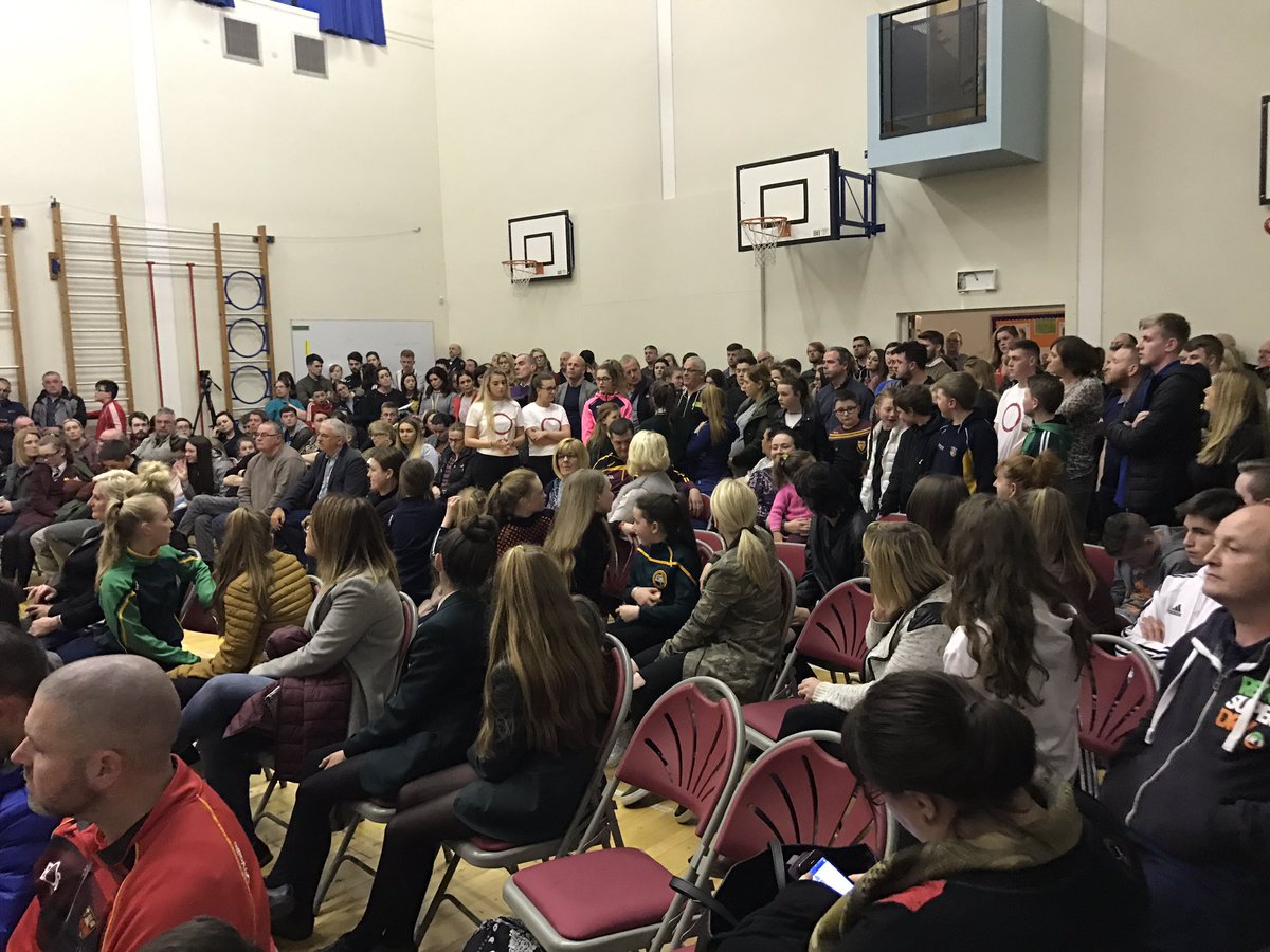 Ní úsáidfear an Ghaeilge mar mhála dornála feasta. Calling time on those who use Irish language as a punch bag. <a href="/Culturlann/">An Chultúrlann</a> <a href="/glornamona/">Glór na Móna</a>